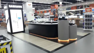 Roe Metal Migros Ve Samsung Standlar